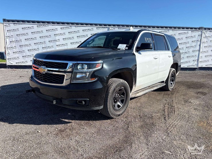 2019-chevrolet-tahoe-image-1