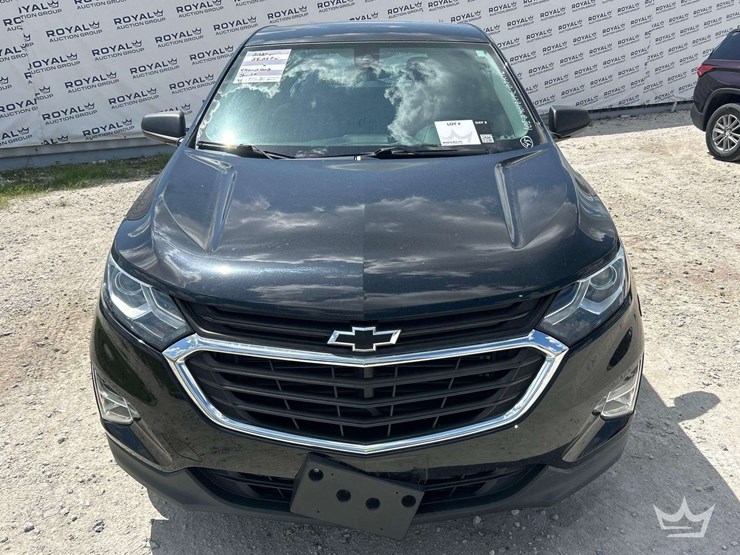 2020-chevrolet-equinox-image-28