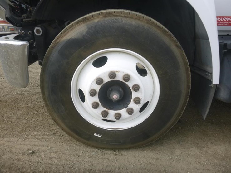 2016-ford-f650-xlt-image-26