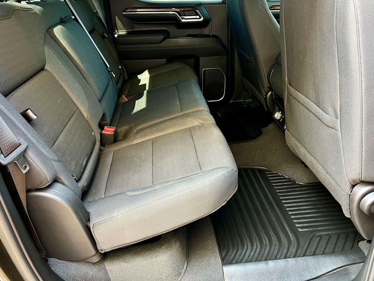 2024-gmc-sierra-1500-image-34