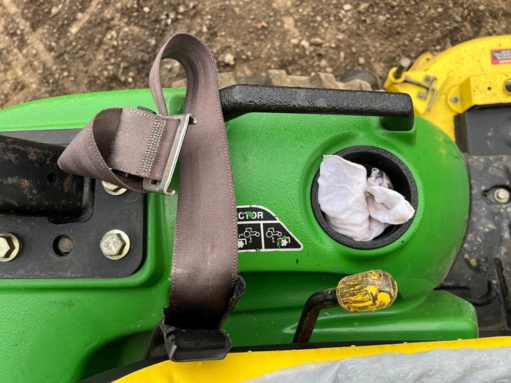 john-deere-2210-image-27