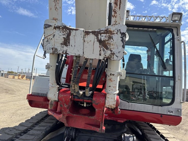 takeuchi-tb1140-image-21