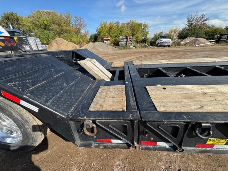 2022-globe-lowboy-image-28