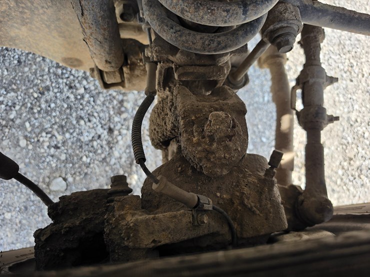 2005-ford-f550-image-34