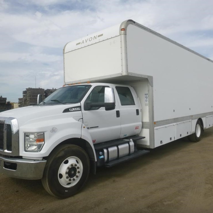 2016 FORD F650 XLT