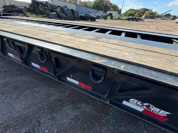 2022-globe-lowboy-image-56