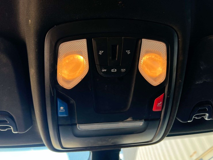 2023-dodge-3500-image-21