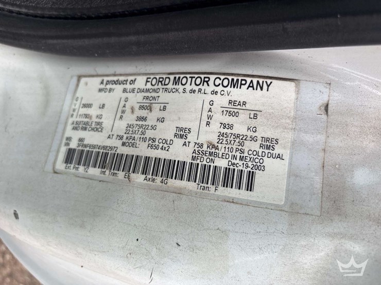 2004-ford-f650-image-5