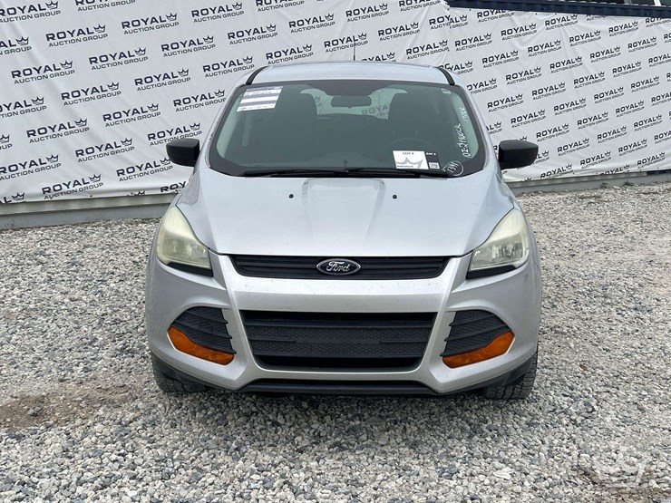 2015-ford-escape-image-26
