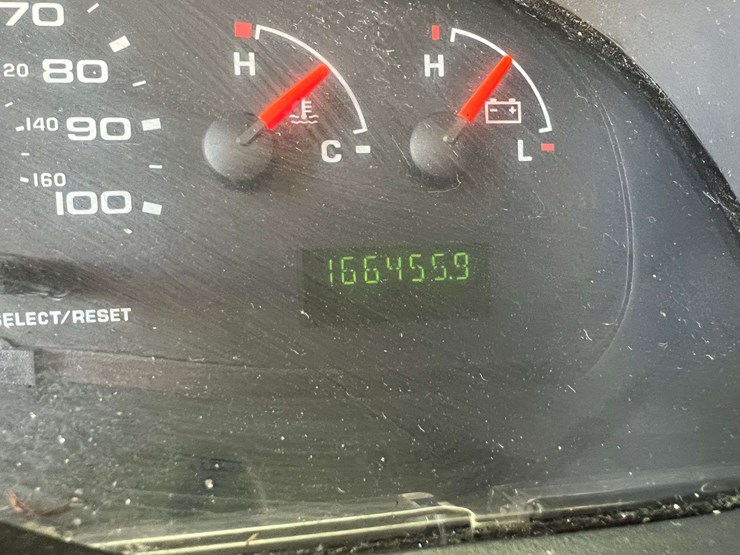 2006-ford-e350-image-12