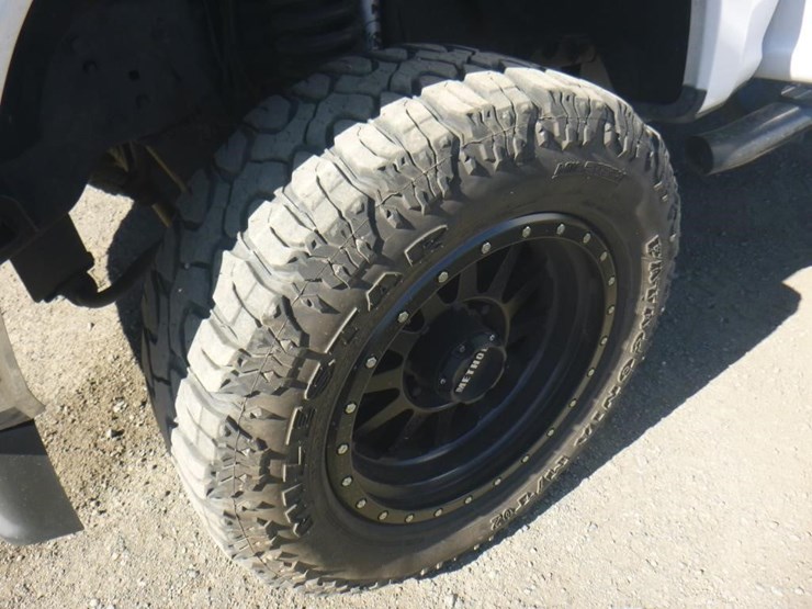 2020-ford-f250-image-14