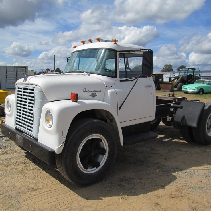 1971 INTERNATIONAL LOADSTAR
