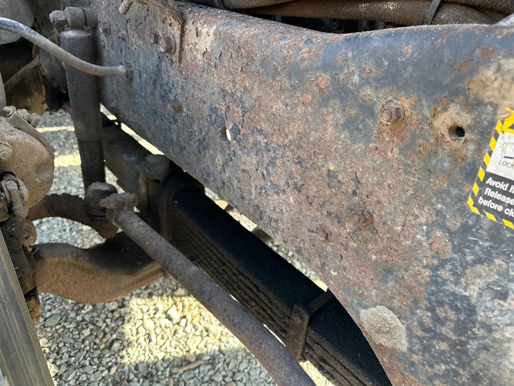 1994-mack-cl713-image-48