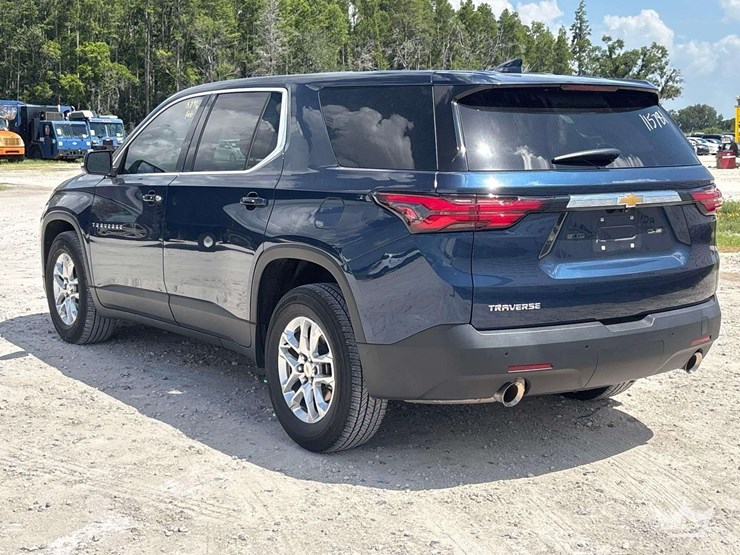 2022-chevrolet-traverse-image-4