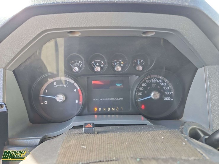 2015-ford-f550-image-15