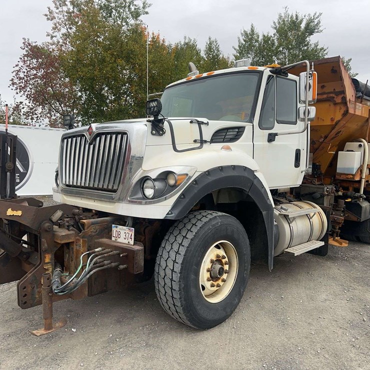 2017 INTERNATIONAL 7600