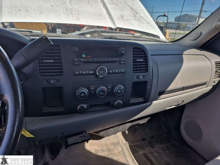 2008-chevrolet-silverado-1500-image-12