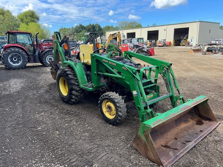 john-deere-4310-image-8