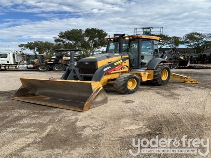 2018-deere-410l-image-2
