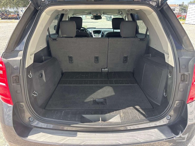 2016-chevrolet-equinox-image-18