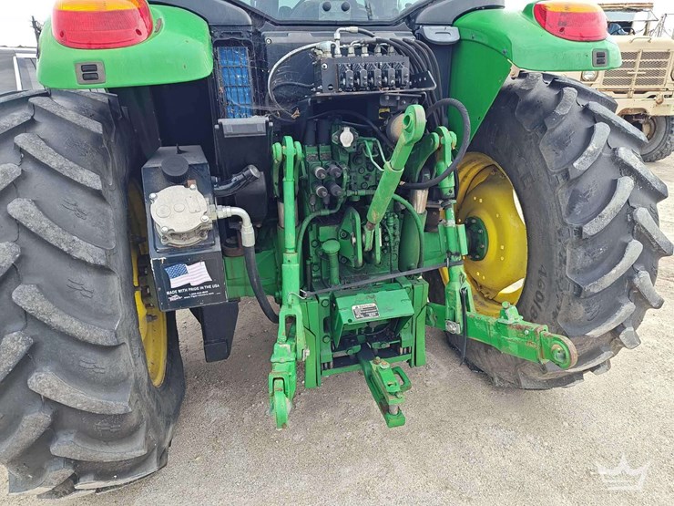 john-deere-6115m-image-32