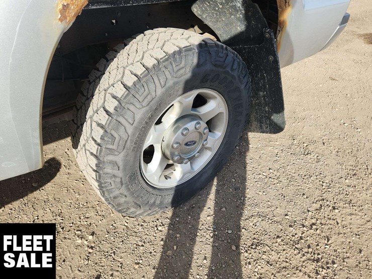 2012-ford-f250-image-9