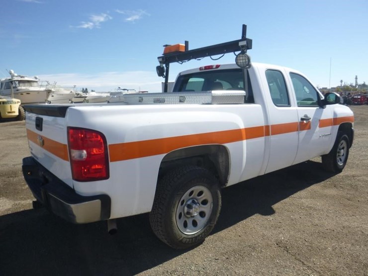 2009-chevrolet-1500-image-3