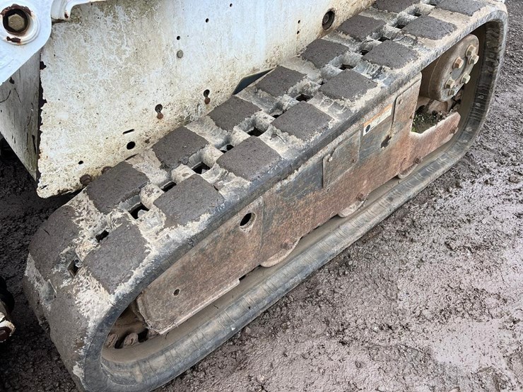 2004-bobcat-t180-image-13
