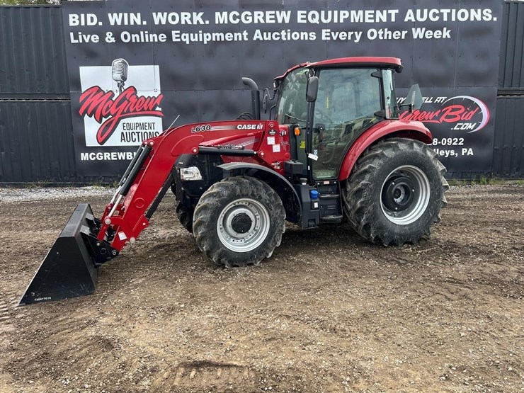 2025-case-ih-farmall-120c-image-1