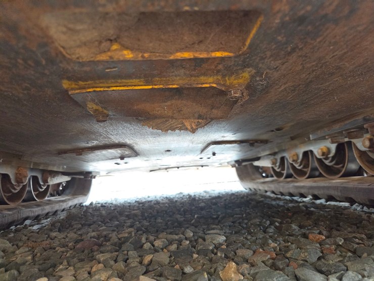 deere-317g-image-44