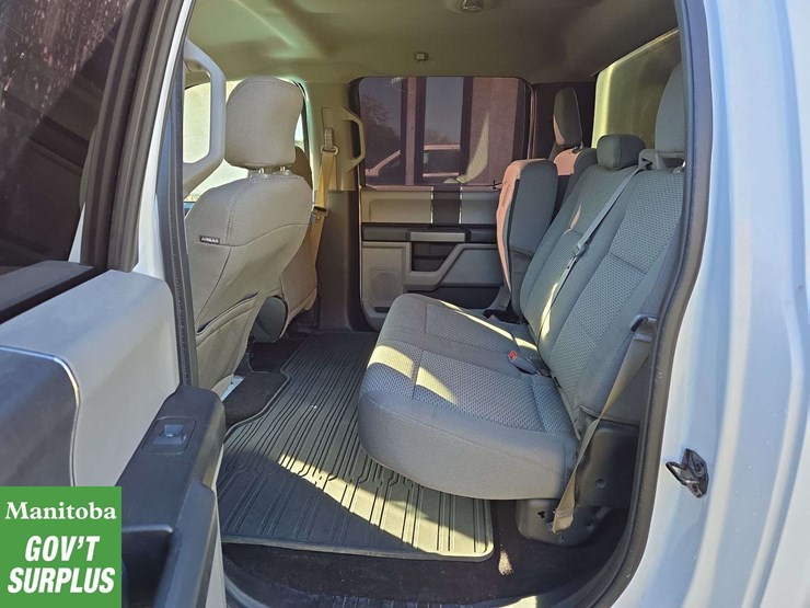 2016-ford-f150-image-23
