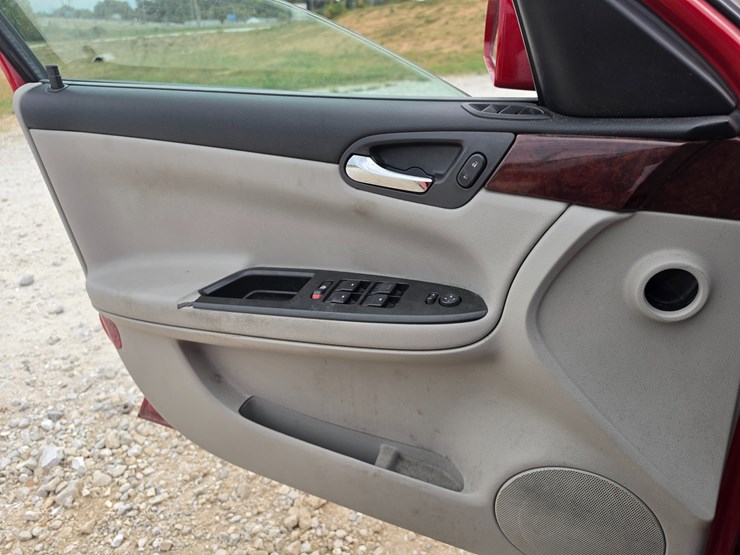 #25324-•-2009-chevrolet-impala-passenger-car-image-48