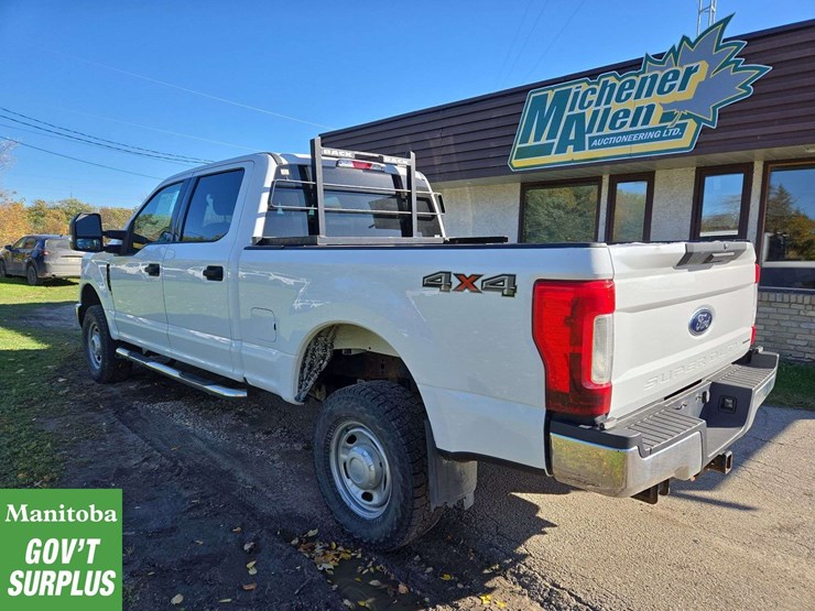 2017-ford-f250-image-4