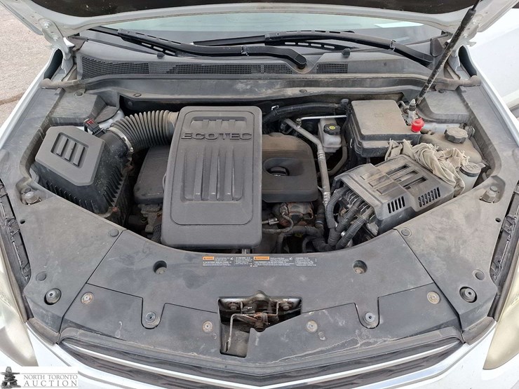 2017-chevrolet-equinox-image-9
