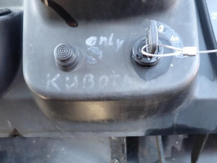 kubota-rtv900-image-17