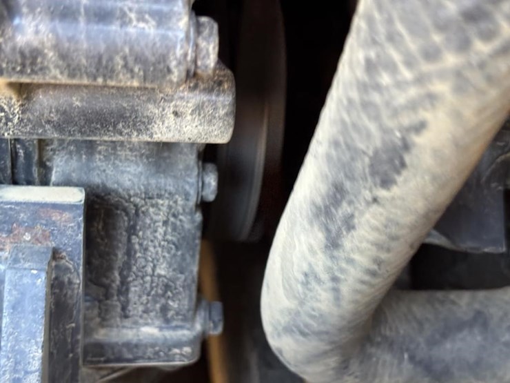 deere-27d-image-47