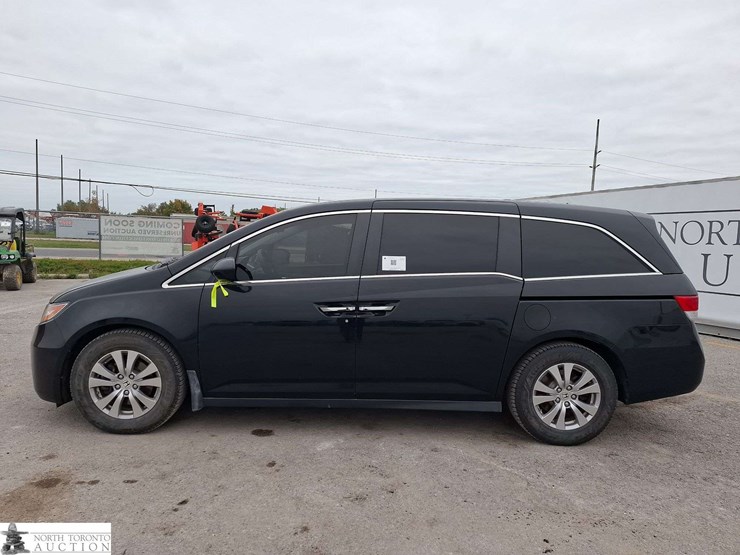 2017-honda-odyssey-image-8