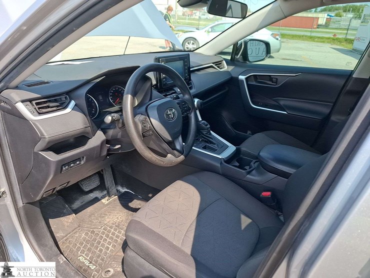 2020-toyota-rav4-image-10