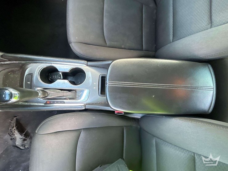 2018-chevrolet-malibu-sedan-image-18
