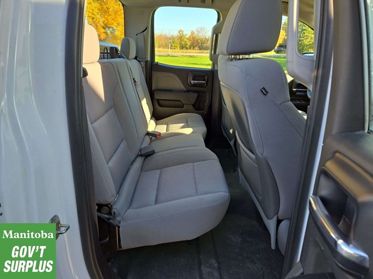 2014-chevrolet-silverado-1500-image-25