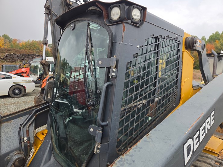 deere-333g-image-36