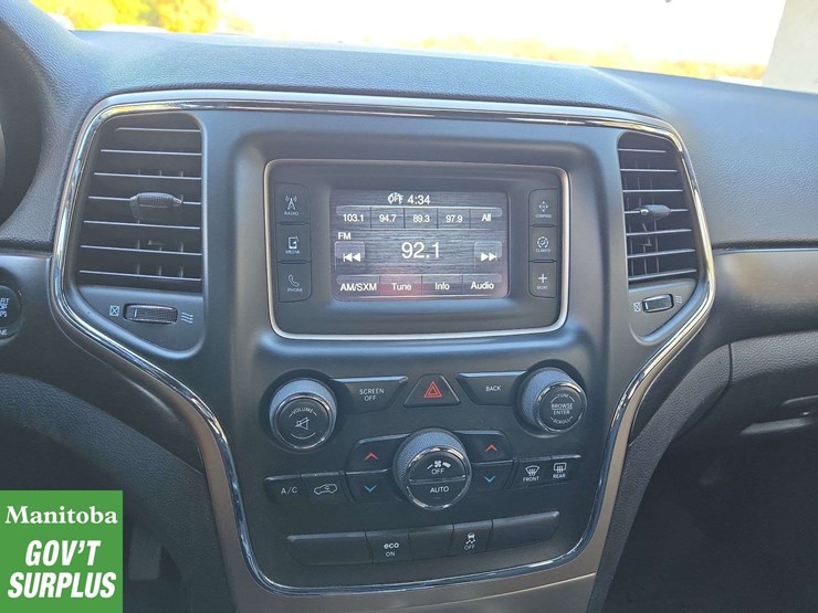 2014-jeep-grand-cherokee-image-19
