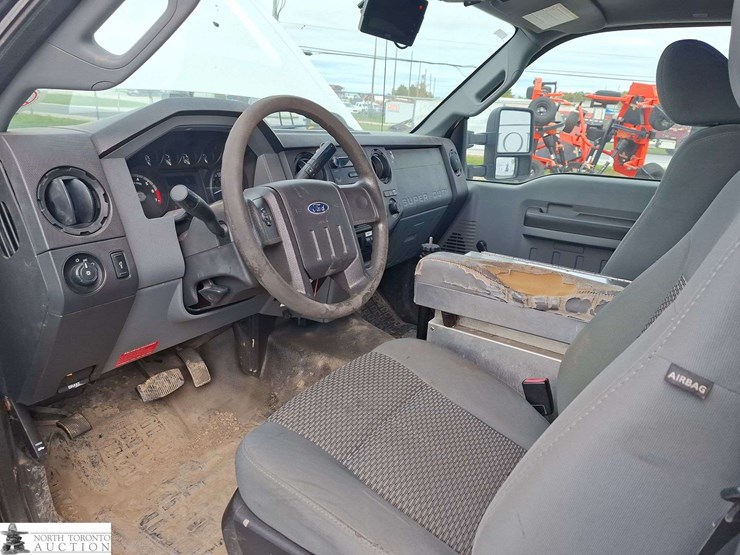 2012-ford-f350-image-10