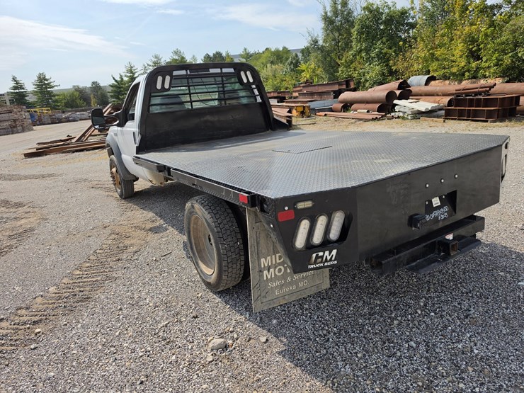 2005-ford-f550-image-11