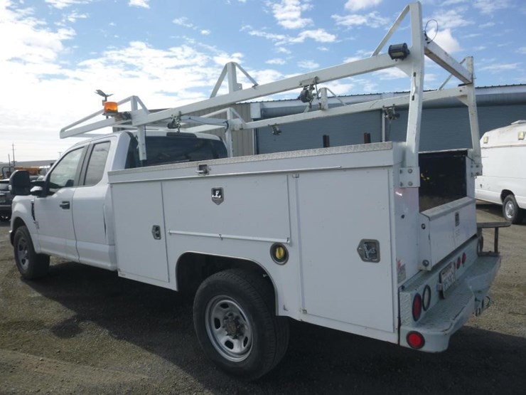 2018-ford-f350-image-4