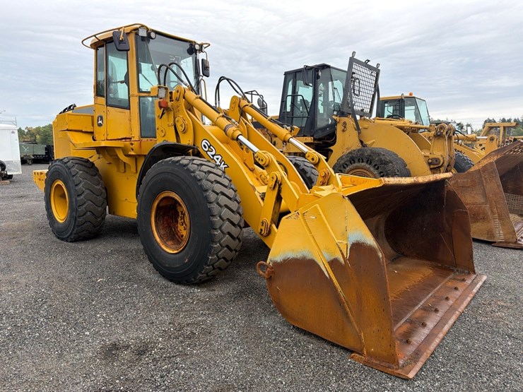 deere-624k-image-4
