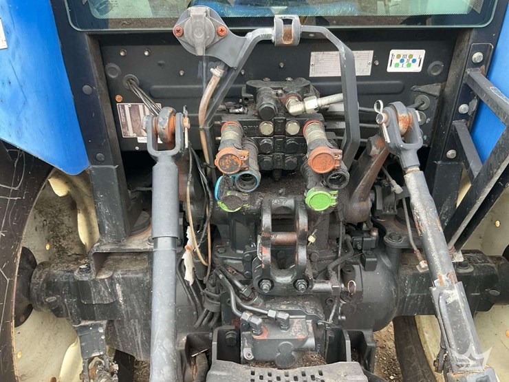 new-holland-t4.90-image-25