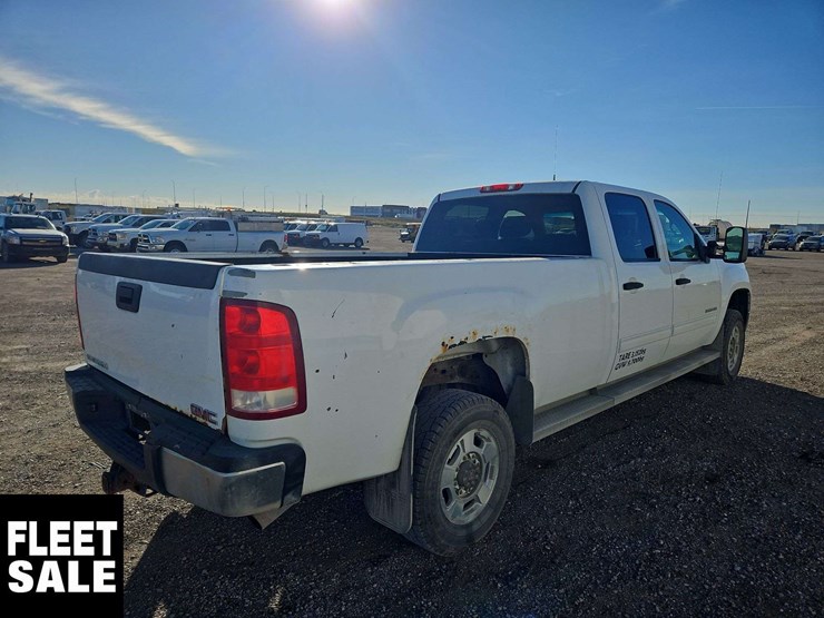 2012-gmc-sierra-2500hd-image-4
