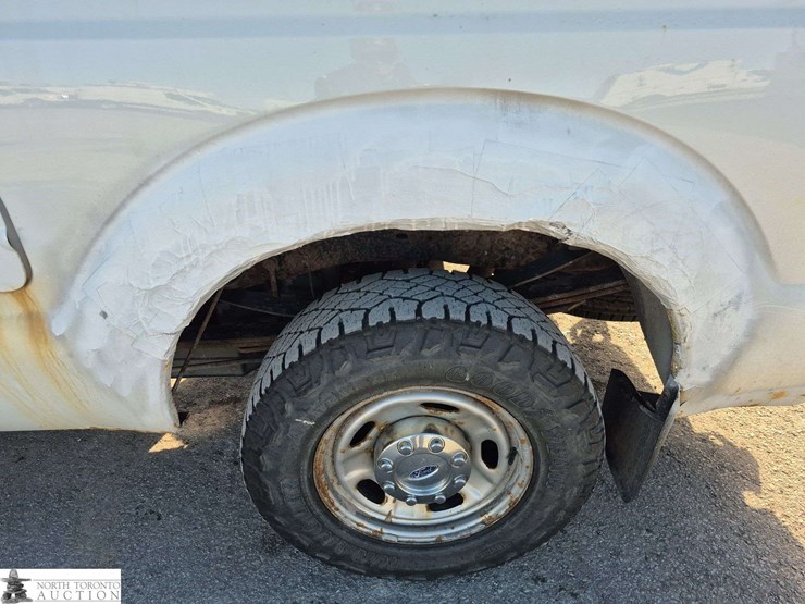 2015-ford-f250-image-24