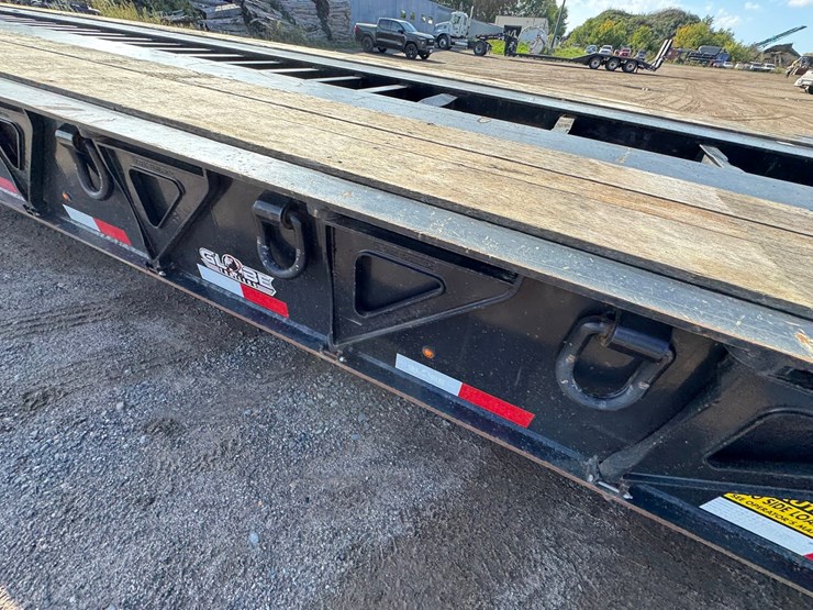 2022-globe-lowboy-image-55